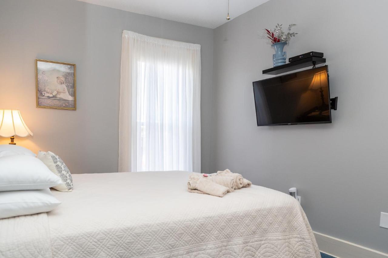 Victoria Inn Erie Bagian luar foto